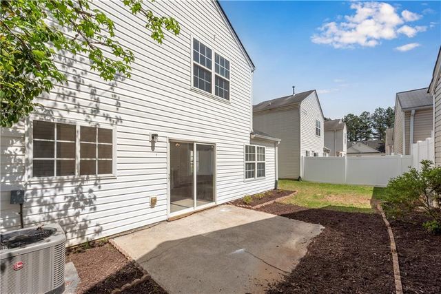 864 Windcroft Circle NW, Acworth, GA 30101