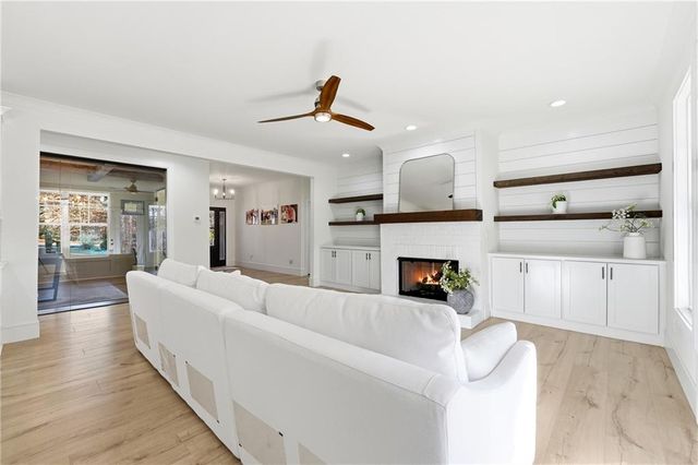 124 Jason Lane, Cumming, GA 30040