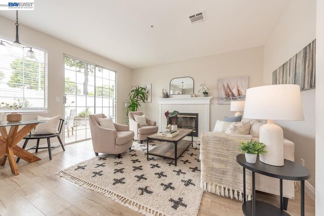 4780 Cabello St, Union City, CA 94587