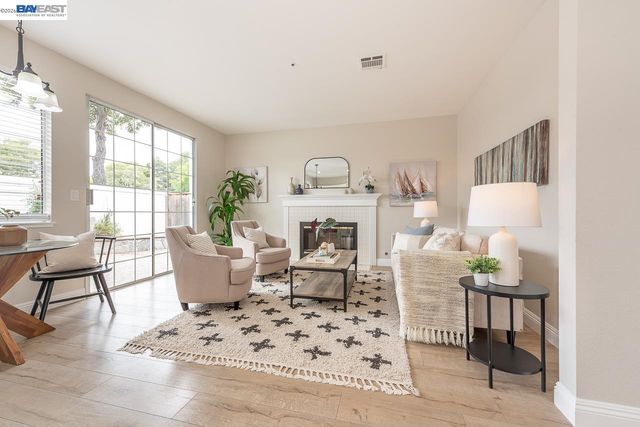 4780 Cabello St, Union City, CA 94587