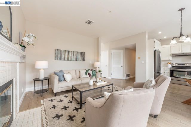 4780 Cabello St, Union City, CA 94587