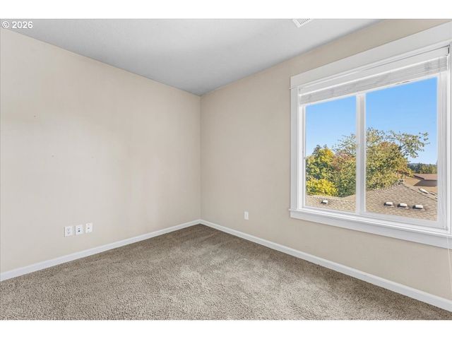 13006 Sw ROCKINGHAM Dr, Portland, OR 97223