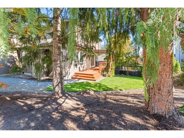 13006 Sw ROCKINGHAM Dr, Portland, OR 97223