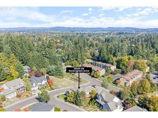 13006 Sw ROCKINGHAM Dr, Portland, OR 97223