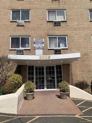 2035 Central Park Avenue 2M, Yonkers, NY 10710