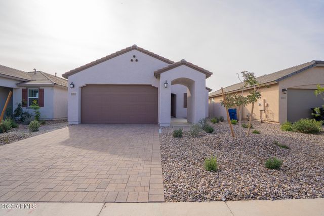 12517 W LUXTON Lane, Avondale, AZ 85323