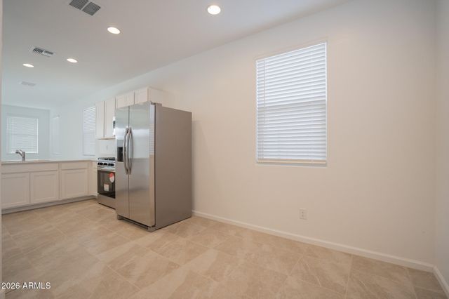 12517 W LUXTON Lane, Avondale, AZ 85323