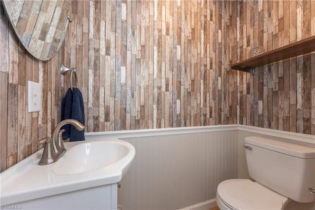 139 Turnwood Lane, Winston-salem, NC 27104