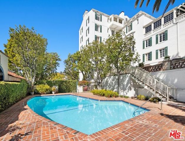 1416 Havenhurst Drive GF, Los Angeles, CA 90046