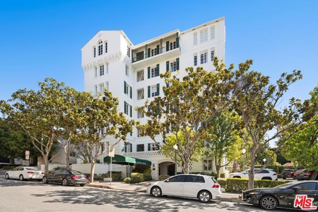 1416 Havenhurst Drive GF, Los Angeles, CA 90046