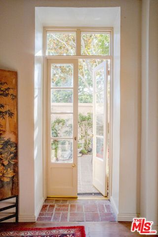 1416 Havenhurst Drive GF, Los Angeles, CA 90046