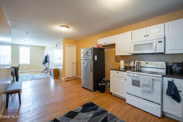 628 4th Street, Troy, NY 12180