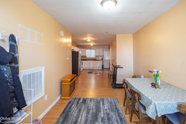 628 4th Street, Troy, NY 12180