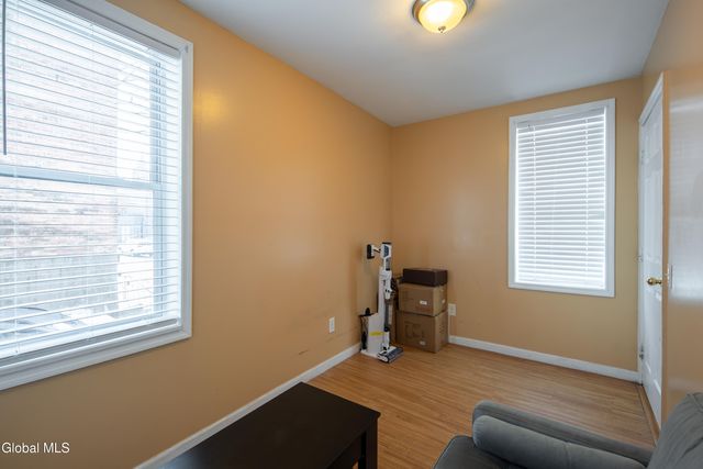 628 4th Street, Troy, NY 12180