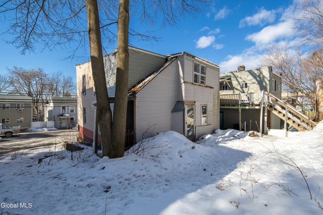 628 4th Street, Troy, NY 12180