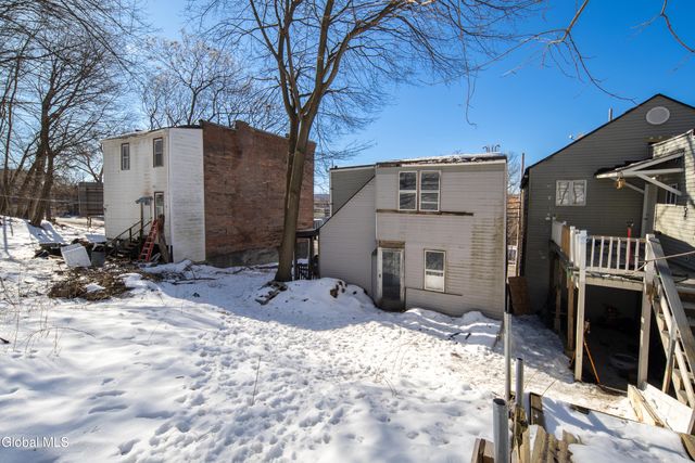 628 4th Street, Troy, NY 12180