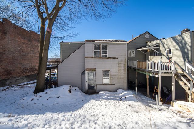 628 4th Street, Troy, NY 12180
