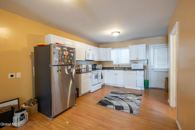 628 4th Street, Troy, NY 12180
