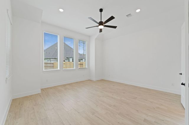 609 Gunner Drive, Montgomery, TX 77316