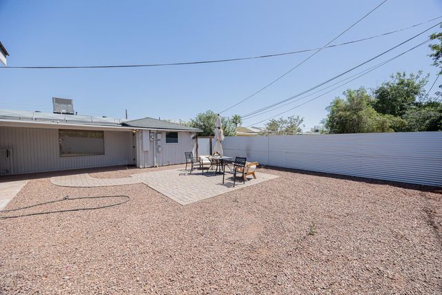 1221 E HIGHLAND Avenue 3, Phoenix, AZ 85014