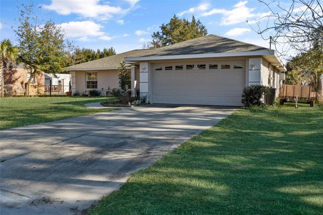 11965 SE 70TH AVENUE ROAD, Belleview, FL 34420