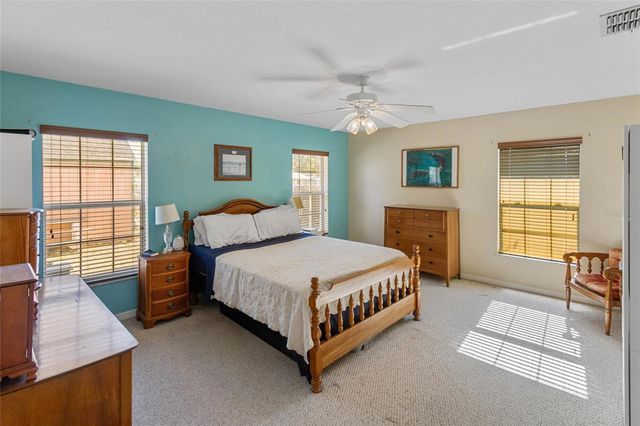 11965 SE 70TH AVENUE ROAD, Belleview, FL 34420