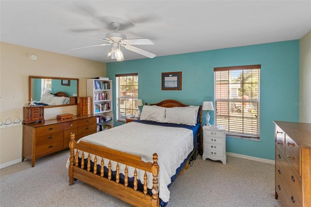 11965 SE 70TH AVENUE ROAD, Belleview, FL 34420