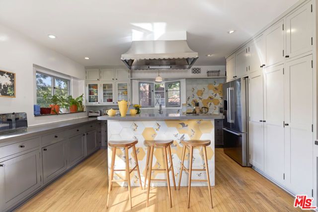 2299 Panorama Terrace, Los Angeles, CA 90039