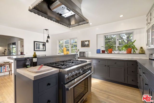 2299 Panorama Terrace, Los Angeles, CA 90039