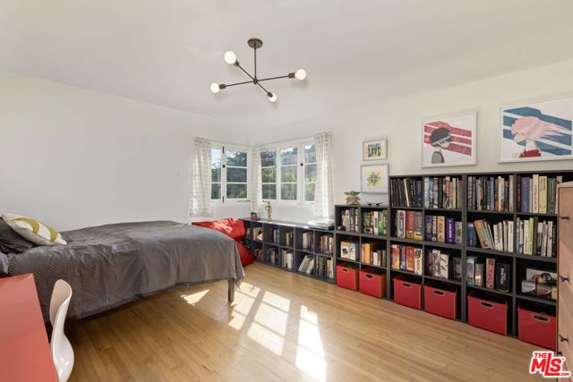 2299 Panorama Terrace, Los Angeles, CA 90039
