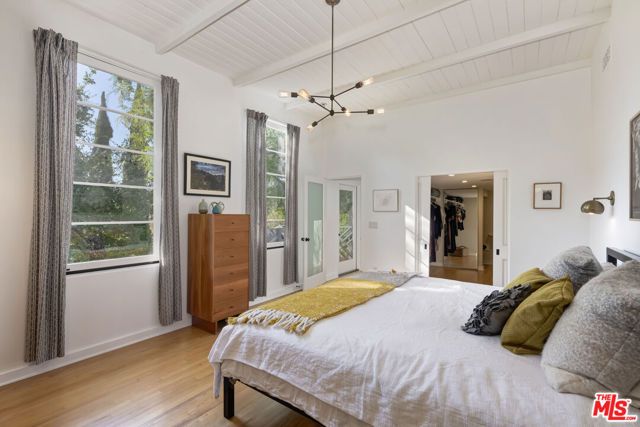 2299 Panorama Terrace, Los Angeles, CA 90039
