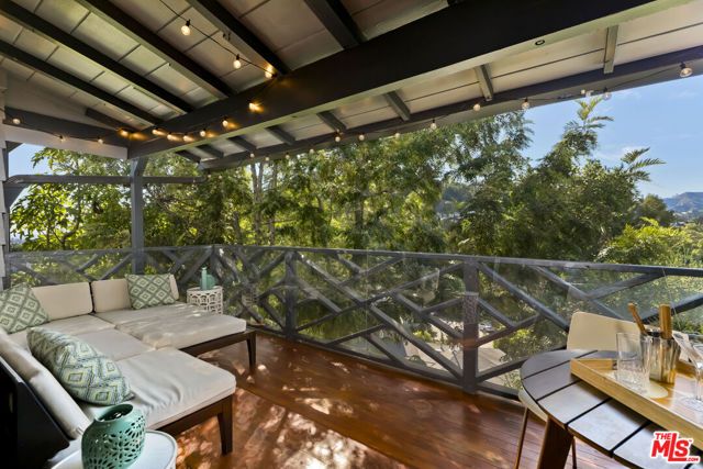 2299 Panorama Terrace, Los Angeles, CA 90039