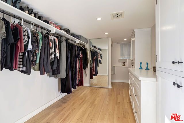 2299 Panorama Terrace, Los Angeles, CA 90039