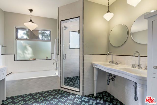 2299 Panorama Terrace, Los Angeles, CA 90039