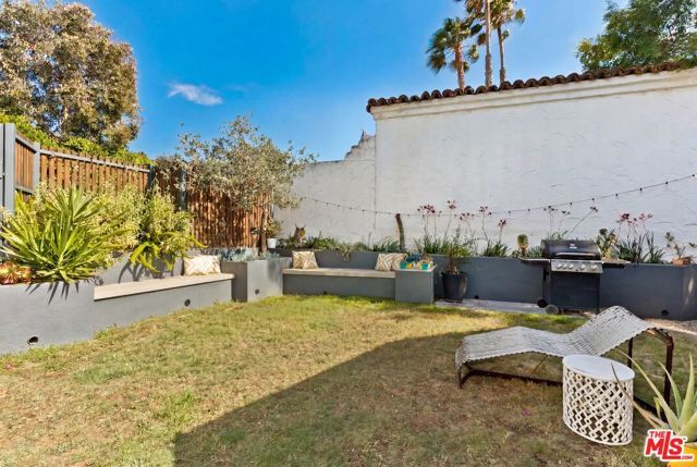 2299 Panorama Terrace, Los Angeles, CA 90039