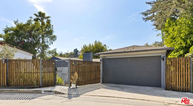 2299 Panorama Terrace, Los Angeles, CA 90039