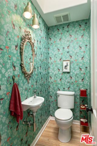 2299 Panorama Terrace, Los Angeles, CA 90039