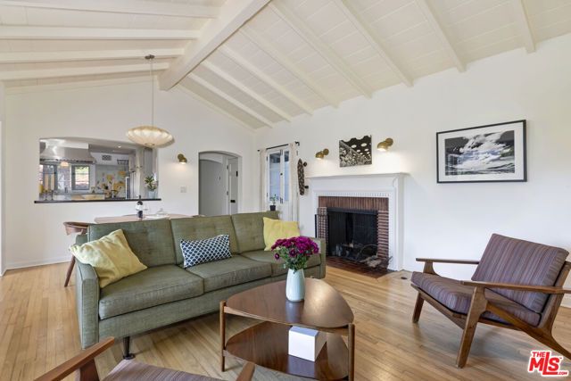 2299 Panorama Terrace, Los Angeles, CA 90039