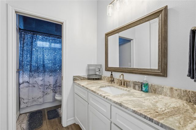 11526 Willowood Creek Dr, Corpus Christi, TX 78410