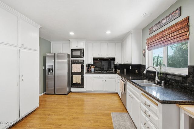 1467 Calle La Cumbre, Camarillo, CA 93010