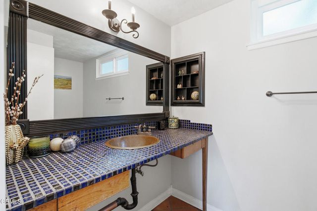 1467 Calle La Cumbre, Camarillo, CA 93010