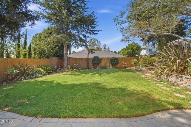 1467 Calle La Cumbre, Camarillo, CA 93010