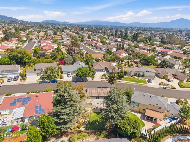 1467 Calle La Cumbre, Camarillo, CA 93010