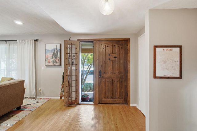 1467 Calle La Cumbre, Camarillo, CA 93010