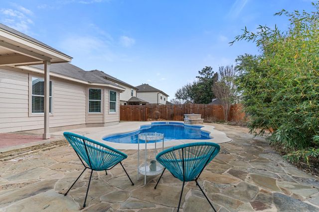 347 Serene Hollow LN, Buda, TX 78610
