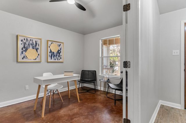 347 Serene Hollow LN, Buda, TX 78610