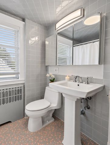 57 Cumberland Cir, Lynn, MA 01904