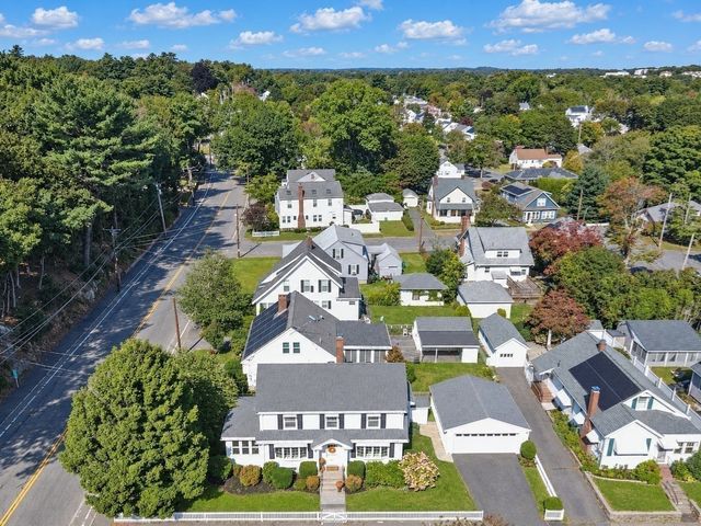 57 Cumberland Cir, Lynn, MA 01904