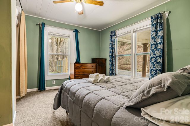 12730 Hwy 19 W None, Bryson City, NC 28713