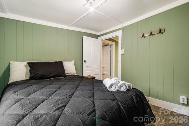 12730 Hwy 19 W None, Bryson City, NC 28713